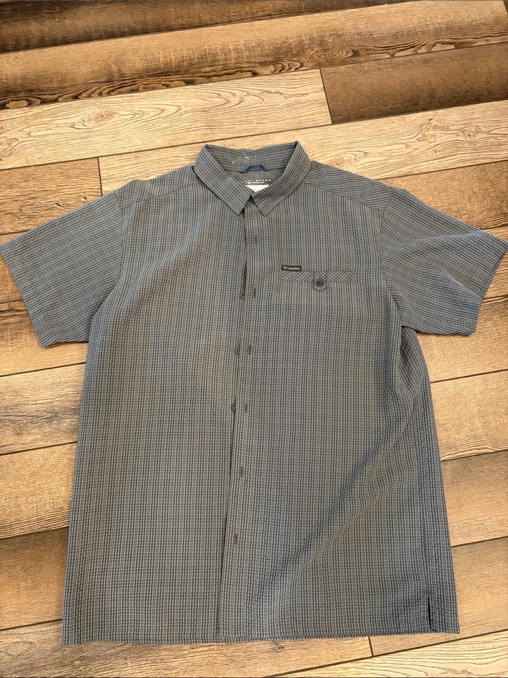 Columbia Men's Short-Sleeve Button-Down Shirt - Gray Green Micro-Check